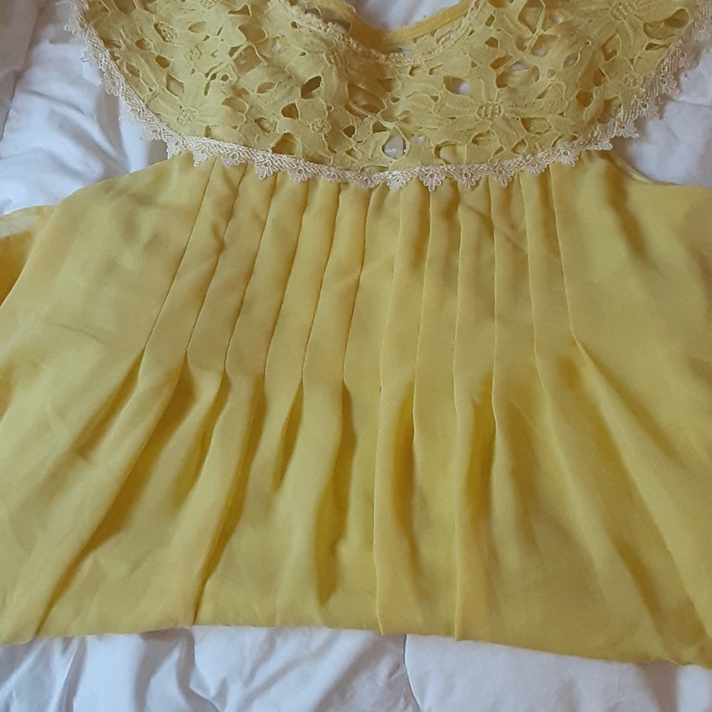 Yellow dress